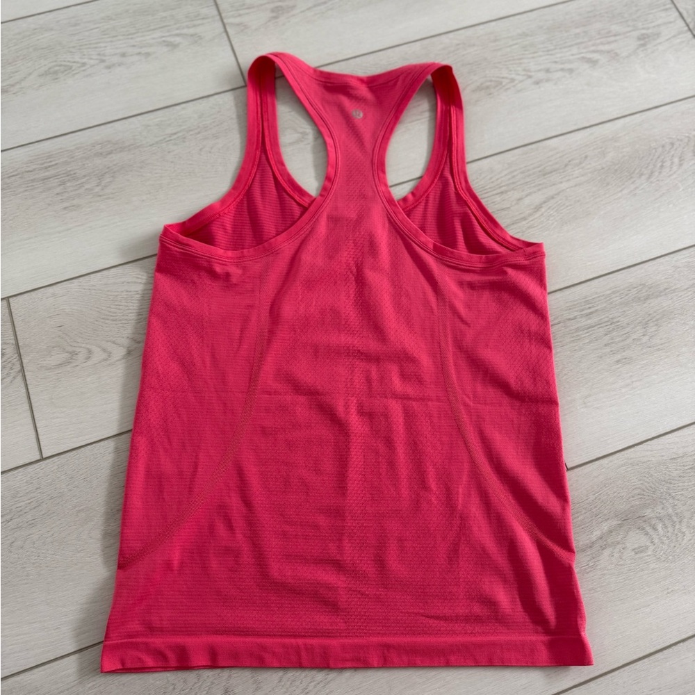 SOLD Lululemon Swiftly Tech Racerback Hip Length Tank Top Lipgloss Pink - Picture 4 of 5